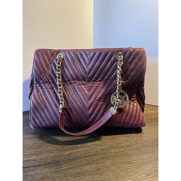 Michael Kors Susannah Large Tote Purse Bag Chevron-Quilted Leather Burgundy - Picture 1 of 13